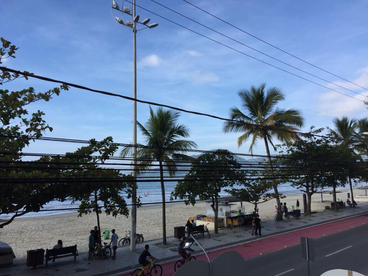 Apto. Beira Mar Em Bal. Camboriu